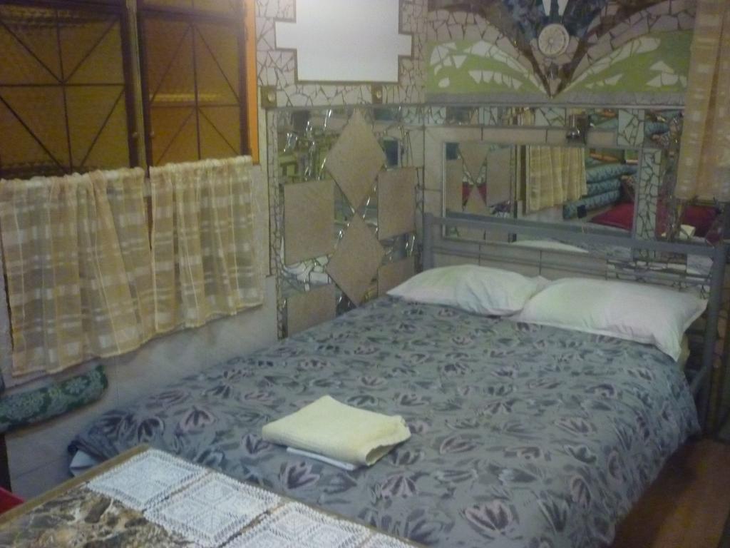 ホテル ルームス デュラン スプリト 部屋 写真