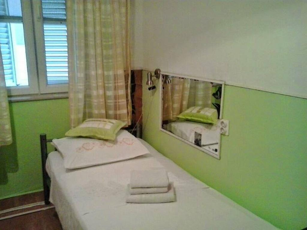 ホテル ルームス デュラン スプリト 部屋 写真